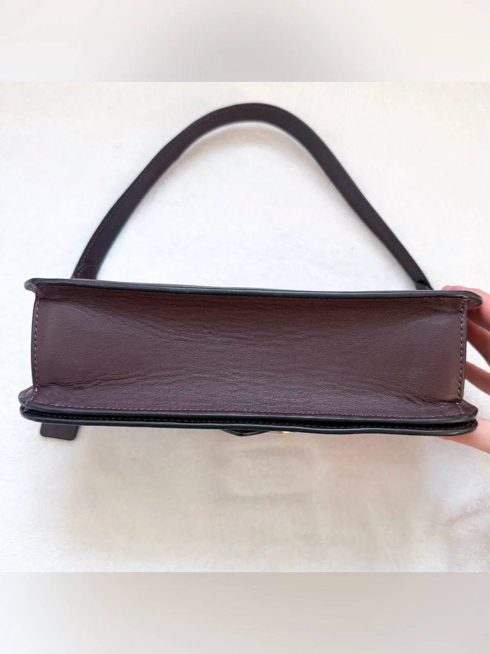Coach Morgan Women's Shoulder Bag In Signature Canvas CJ617 Gold/Oxblood EUC